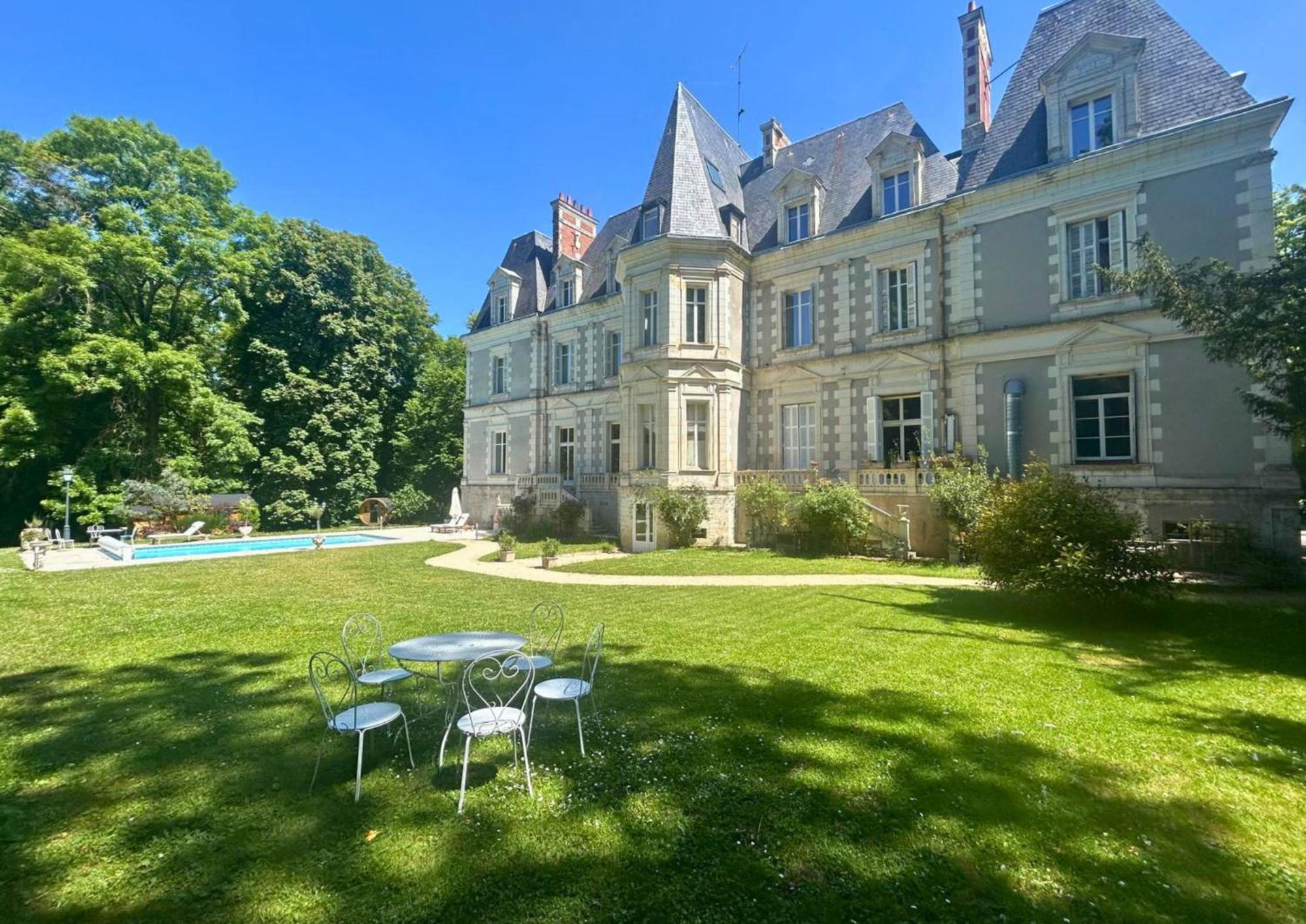 Chateau De Saint-Bohaire Exteriör bild